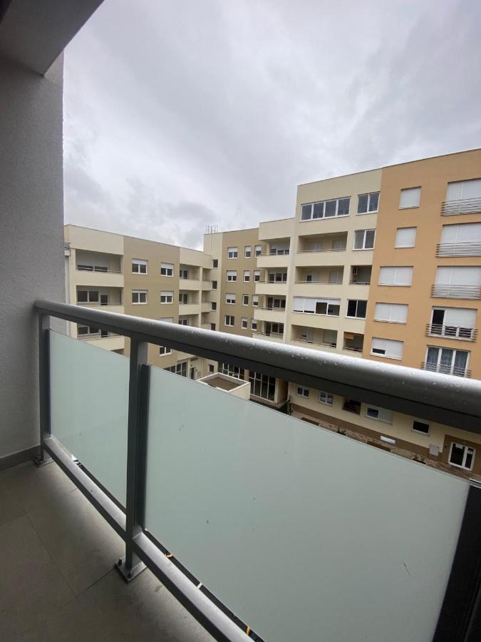 Falcon Appartement Banja Luka Buitenkant foto